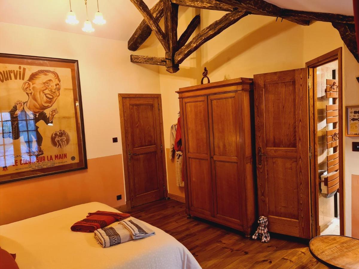 Ferme De Tayac - Charme Avec Pool Hotel Les Eyzies Ngoại thất bức ảnh