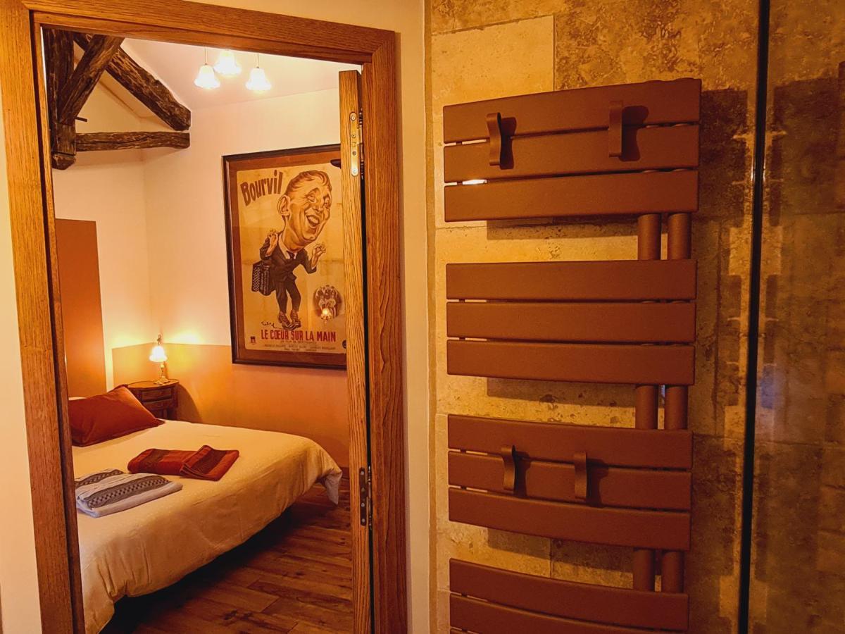 Ferme De Tayac - Charme Avec Pool Hotel Les Eyzies Ngoại thất bức ảnh